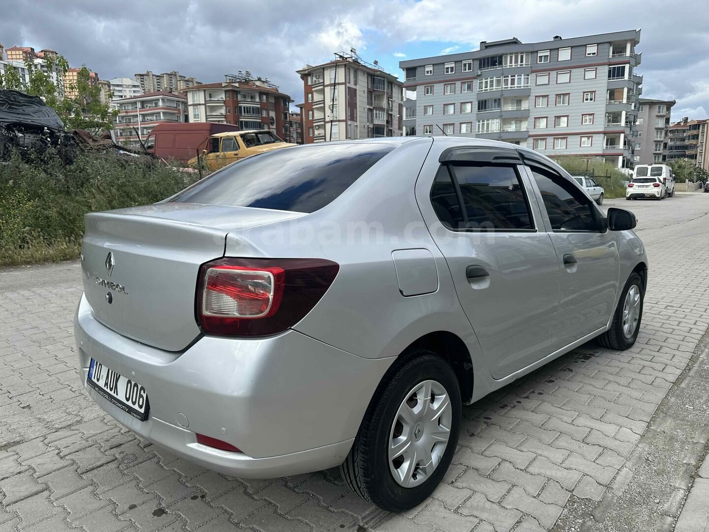 Galeriden Renault Symbol 1.2 Joy 2014 Model Balıkesir 196.380 km Gri (metalik) 2