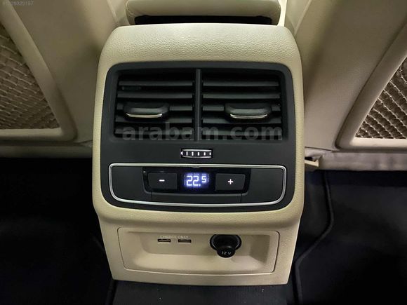 BAYAR'DAN AUDİ A4 SİYAH QUATTRO ADVANCED S.BAKIMLI 4x4