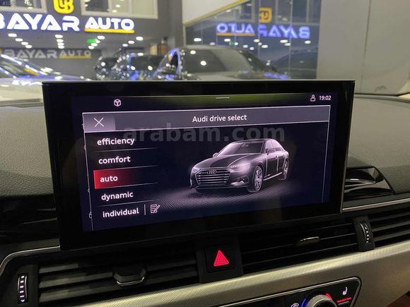 BAYAR'DAN AUDİ A4 SİYAH QUATTRO ADVANCED S.BAKIMLI 4x4
