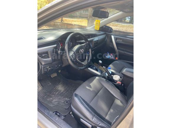 Sahibinden Toyota Corolla 1.4 D-4D Premium 2014 Model 