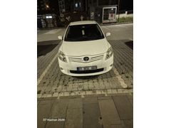 Sahibinden Toyota Auris 1.33 Comfort 2012 Model  160.000 km Beyaz