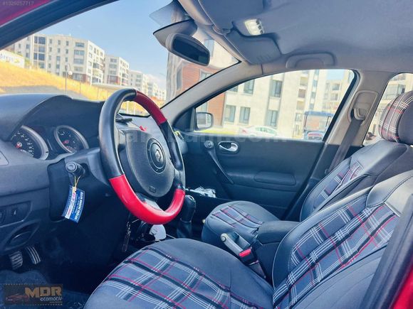 KAZASIZ DEĞİŞENSİZ CAMGİBİ DYNAMİQUE SEDAN MEGANE