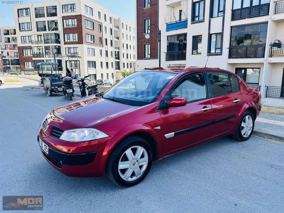 KAZASIZ DEĞİŞENSİZ CAMGİBİ DYNAMİQUE SEDAN MEGANE