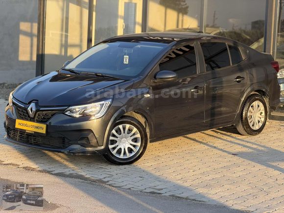 2021 RENAULT TALİANT 1.0TCE 65BİN KM SERVİS BAKIMLI K.K TAKSİT