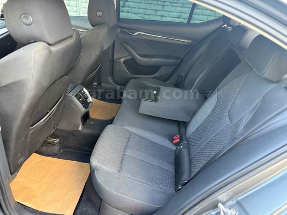 Sahibinden Skoda Octavia 1.5 e-Tec Premium 2022 Model 