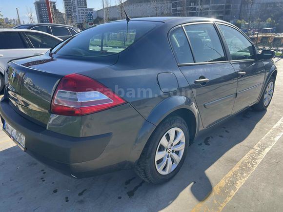 Sahibinden Renault Megane 1.5 dCi Authentique 2008 Model 