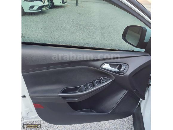FERME'DEN 2017 FOCUS 1.6 TDCİ TRENDX 130.000 KM