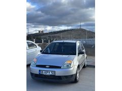 Sahibinden Ford Fiesta 1.4 TDCi Comfort 2004 Model