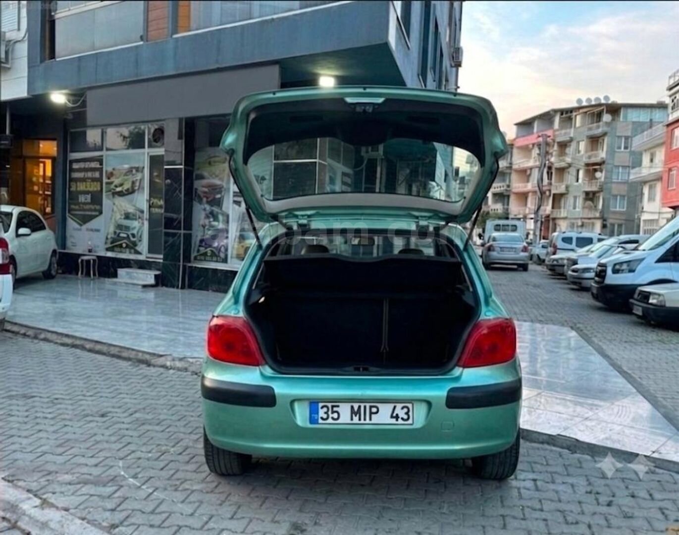 Sahibinden Peugeot 307 1.6 XT 2004 Model İzmir 196.000 km Yeşil 3