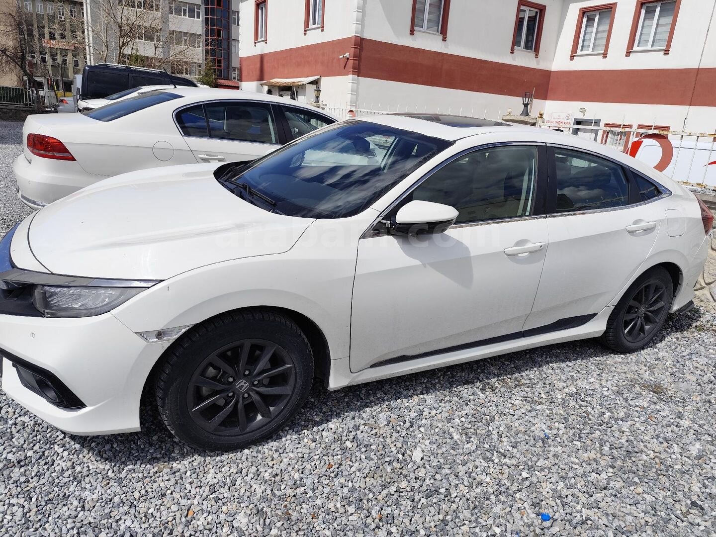 Sahibinden Honda Civic 1.6i VTEC Elegance 2021 Model 70.000 km Beyaz 4