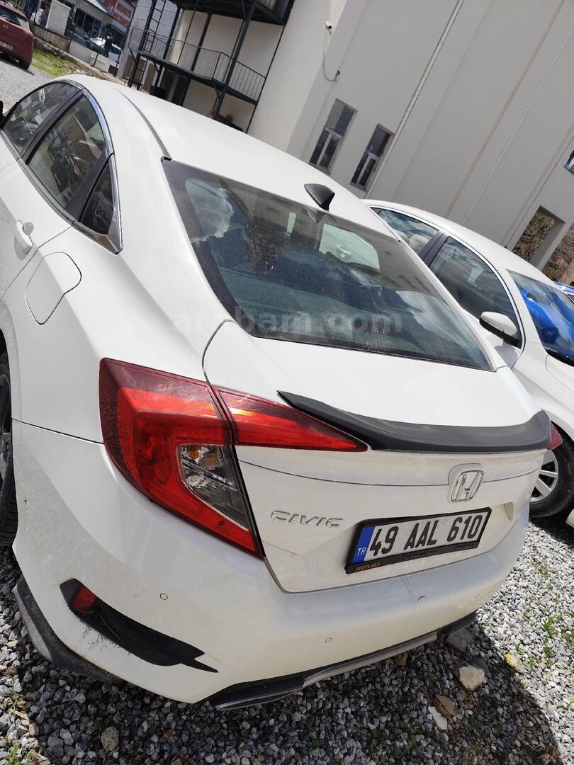Sahibinden Honda Civic 1.6i VTEC Elegance 2021 Model 70.000 km Beyaz 2