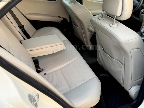 -SRC MOTORS- 2010 MERCEDES C180 BLU AMG HATASIZ-DEĞİŞENSİZ