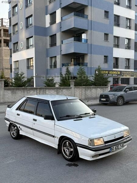 Galeriden Renault R 11 Flash 1991 Model Kayseri 300.000 km Beyaz