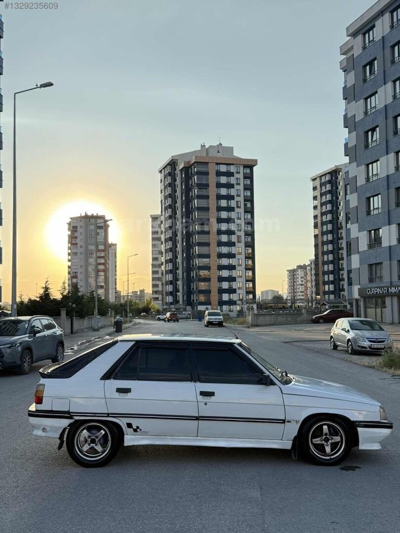 Galeriden Renault R 11 Flash 1991 Model Kayseri 300.000 km Beyaz 2