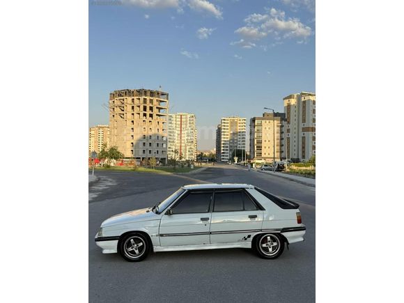 Sorunsuz muayeneli uygun fiyat renault flash