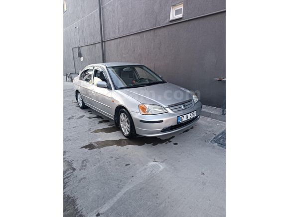 Sahibinden Honda Civic 1.6i VTEC LS 2003 Model