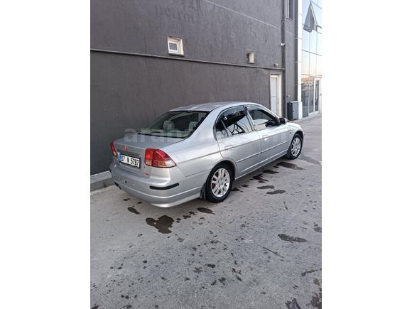 Sahibinden Honda Civic 1.6i VTEC LS 2003 Model