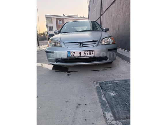 Sahibinden Honda Civic 1.6i VTEC LS 2003 Model
