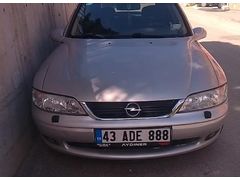 Sahibinden Opel Vectra 2.0 CDX 2000 Model