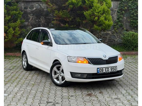 2015 MODEL İLK SAHİBİNDEN HATASIZ RAPİD CAM TAVAN ,İÇİ BEJ