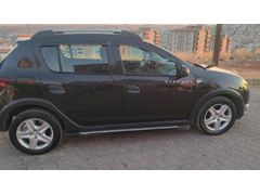 Sahibinden Dacia Sandero 1.5 dCi Stepway 2016 Model  143.000 km Siyah