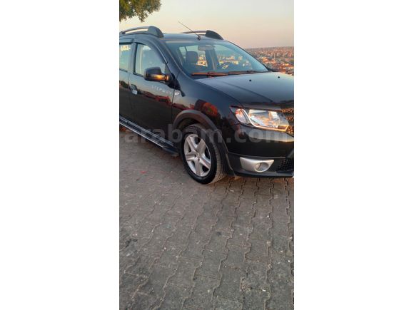 Sahibinden Dacia Sandero 1.5 dCi Stepway 2016 Model  143.000 km Siyah