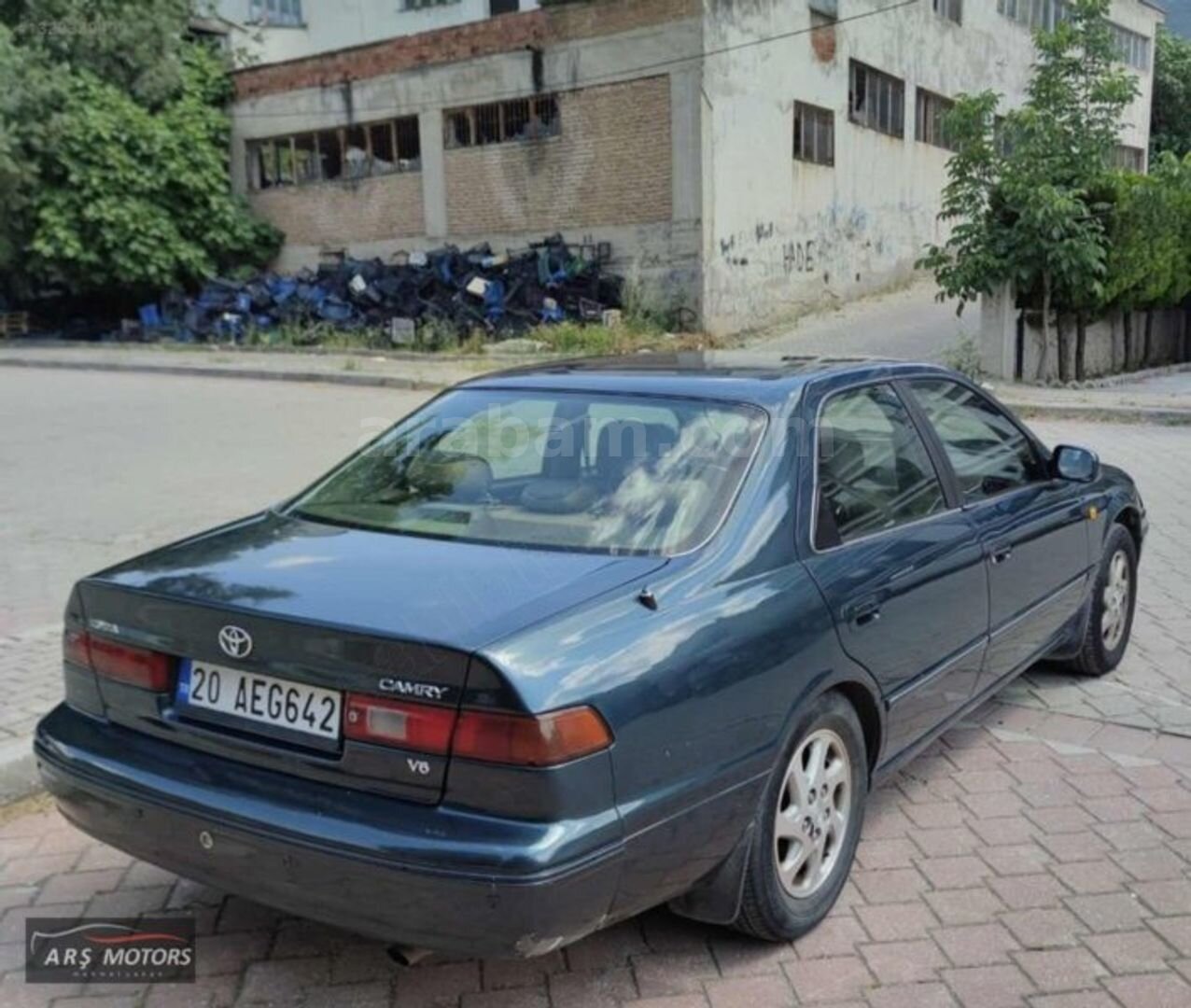 Galeriden Toyota Camry 3.0 GX 1999 Model Denizli 423.000 km Yeşil 7