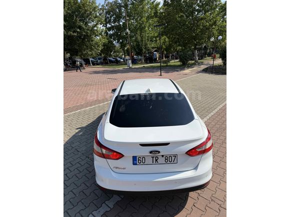 Sahibinden Ford Focus 1.6 Ti-VCT Titanium 2013 Model 