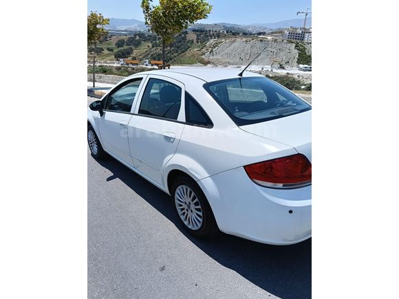 Sahibinden Fiat Linea 1.3 Multijet Active Plus 2011 Model  250.000 km Beyaz