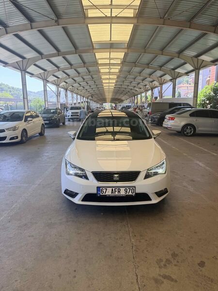 2015 SEAT LEON CAM TAVAN OTOMATİK