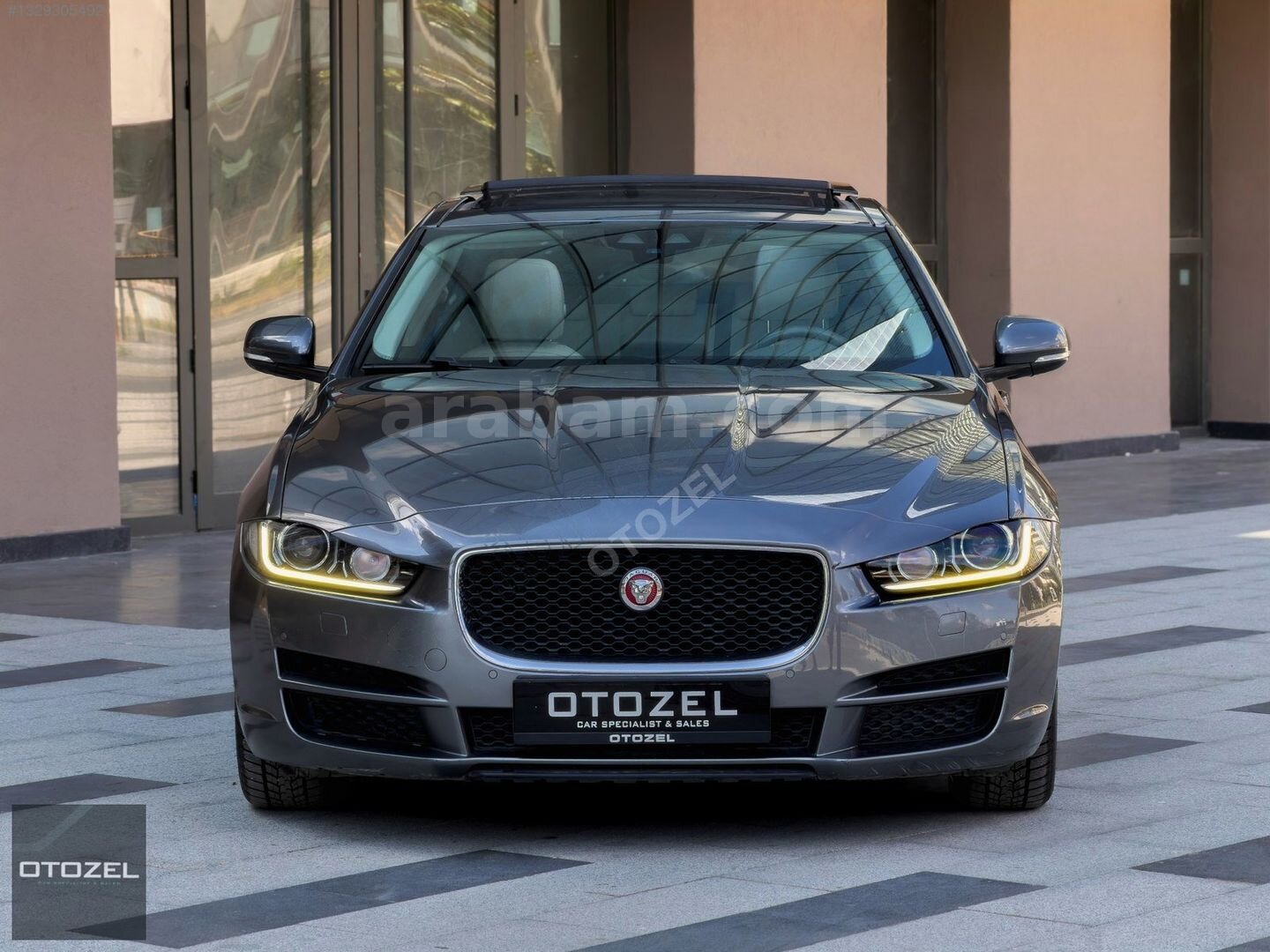 Galeriden Jaguar XE 2.0 Prestige 2015 Model İstanbul 103.000 km Gri 2