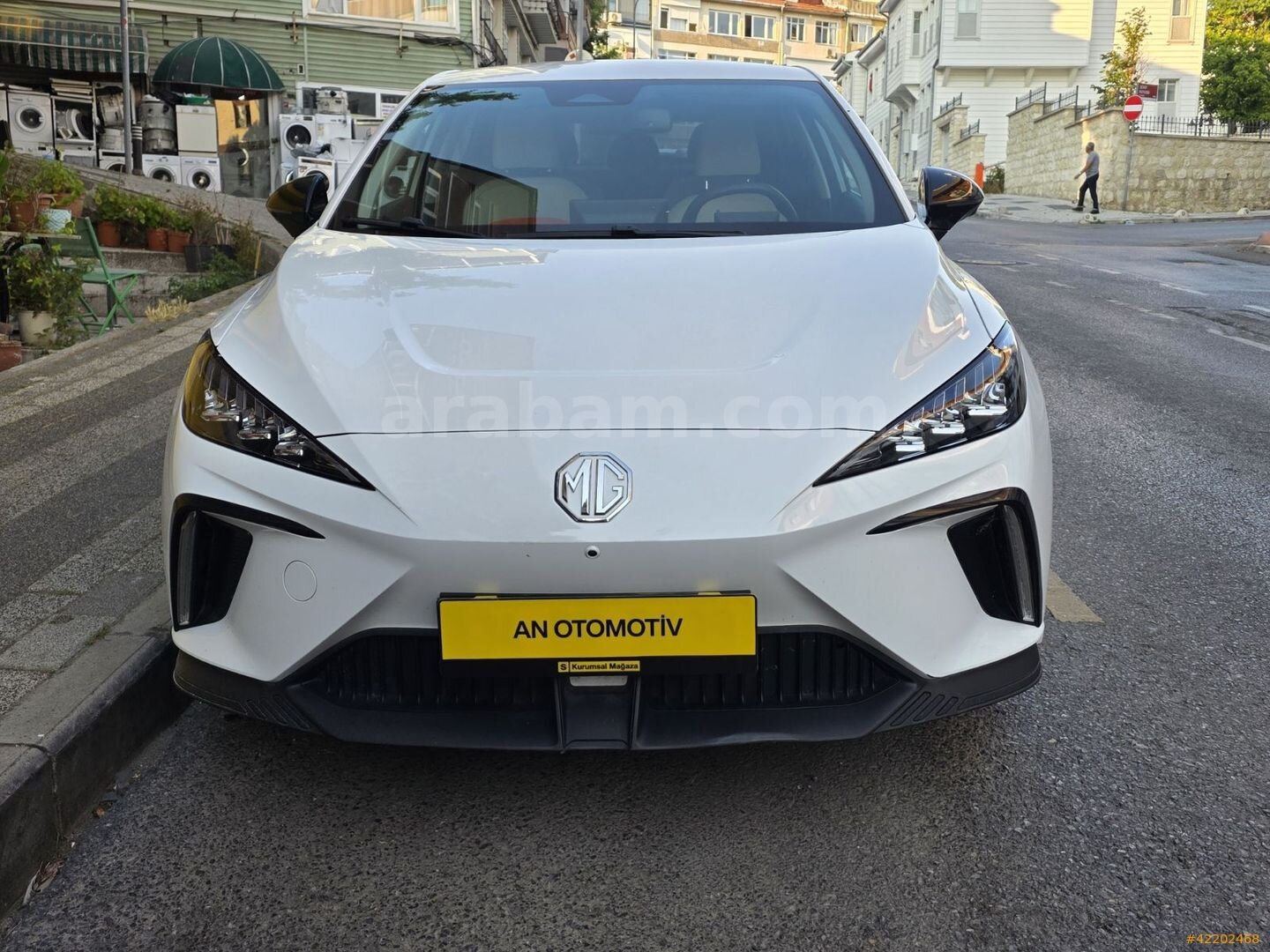 Galeriden MG MG4 Luxury 2023 Model İstanbul 36.000 km Beyaz 2
