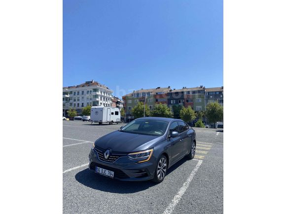 Sahibinden Renault Megane 1.5 Blue DCI Icon 2022 Model 