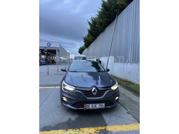 Sahibinden Renault Megane 1.5 Blue DCI Icon 2022 Model 