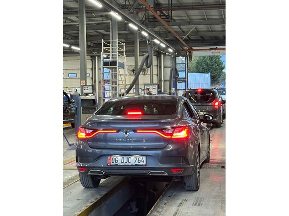 Sahibinden Renault Megane 1.5 Blue DCI Icon 2022 Model 