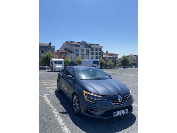 Sahibinden Renault Megane 1.5 Blue DCI Icon 2022 Model 