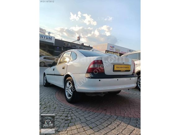 PEHLİVAN OTOMOTİVDEN KLİMALI OPEL VECTRA %50 PEŞİN ELDEN SENETLİ