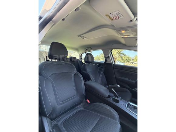 Sahibinden Renault Megane 1.5 Blue DCI Touch 2020 Model 