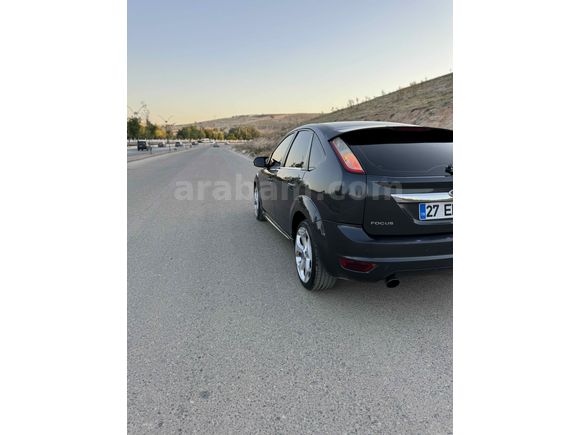 Sahibinden Ford Focus 1.6 TDCi Titanium 2010 Model 