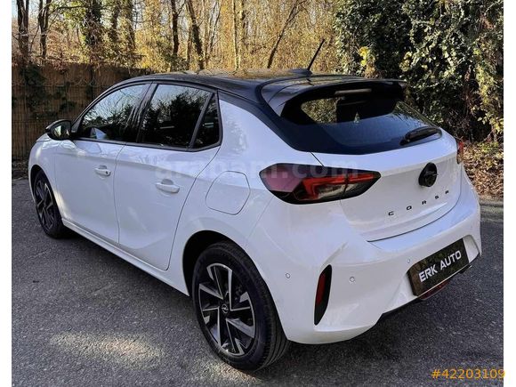 Erk Auto Opel Corsa 1.2 T GS Cam Tavan