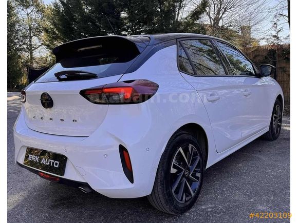Erk Auto Opel Corsa 1.2 T GS Cam Tavan