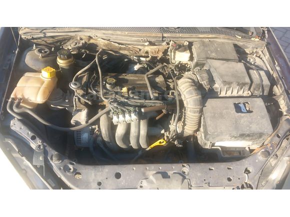 Sahibinden Ford Focus 1.6 Ghia 2000 Model