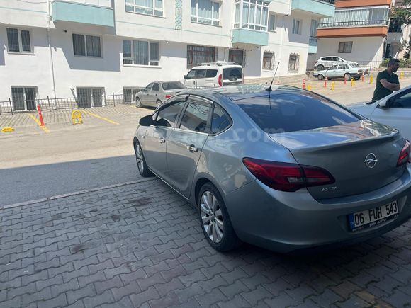 Sahibinden Opel Astra 1.6 Edition 2015 Model  temiz
