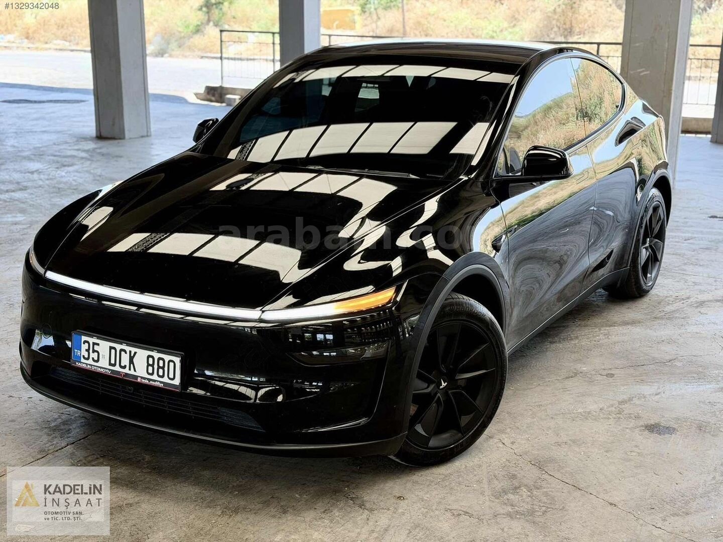 Galeriden Tesla Model Y Premium (Juniper) 2025 Model İzmir 31.500 km Siyah 1