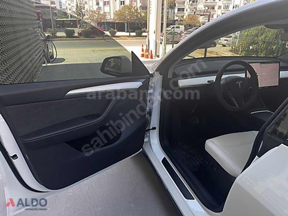 Audi Yetkili Bayiden 2024 Model Tesla 7500kmde Hatasız+EAP