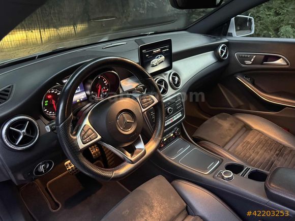 Erk Auto Mercedes Cla 200 Amg