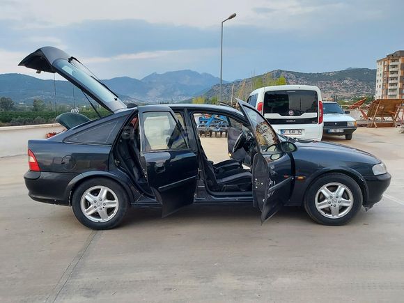 Sahibinden Opel Vectra 2.0 CD 1999 246 binde acil satlık