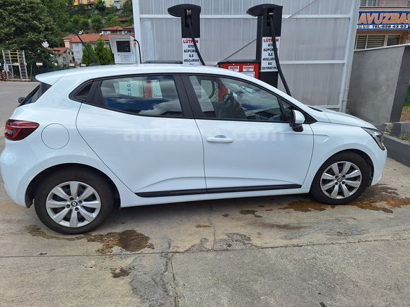 Öğretmenden Hatasız Clio 1.0 SCe Joy 2022 Model 