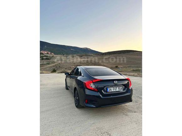 Sahibinden Honda Civic 1.6i VTEC Elegance 2021 Model 
