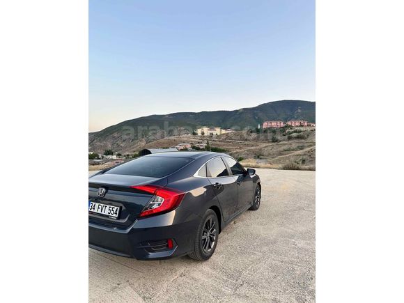 Sahibinden Honda Civic 1.6i VTEC Elegance 2021 Model 
